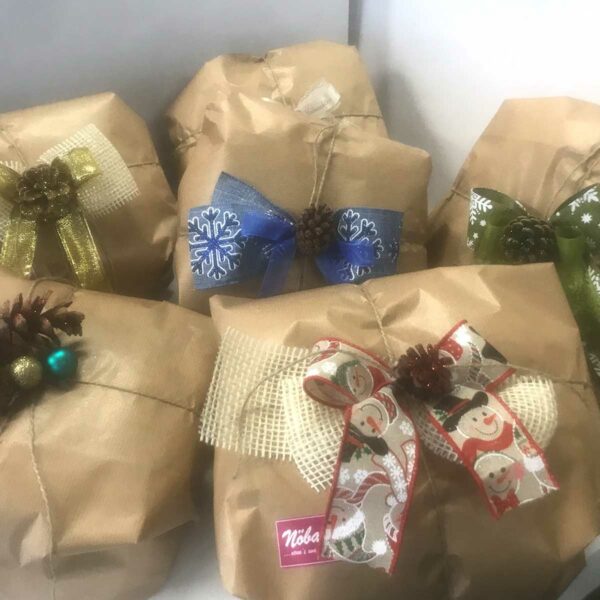 Panettone ganz in Geschenkverpackung - Hubert Nöbauer